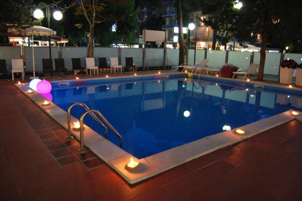 Hotel San Marco Milano Marittima Ngoại thất bức ảnh